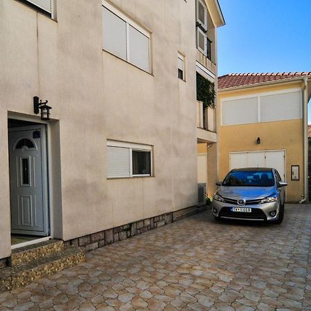 Apartmani Franovic Tivat Ngoại thất bức ảnh