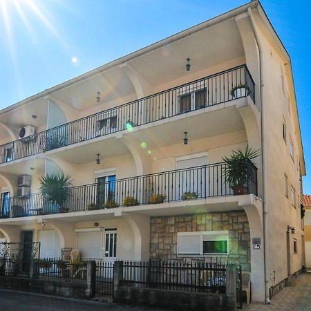 Apartmani Franovic Tivat Ngoại thất bức ảnh